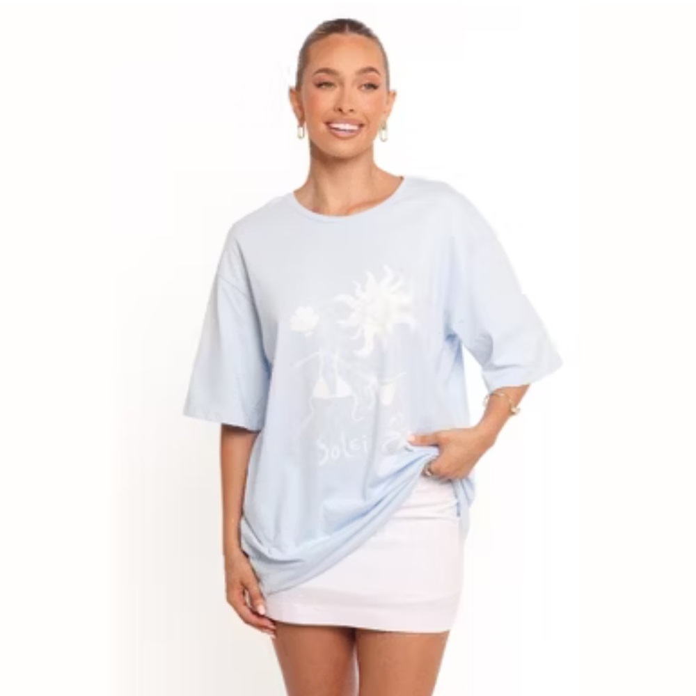 Petal and pup Mia graphic top blue soleil